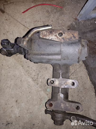 Рулевой редуктор с гуром Волга газ 31105