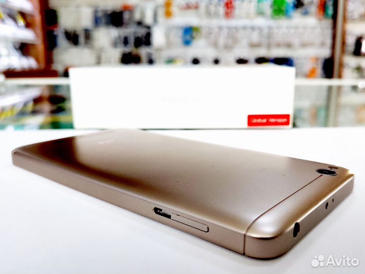 Телефон Xiaomi 4А