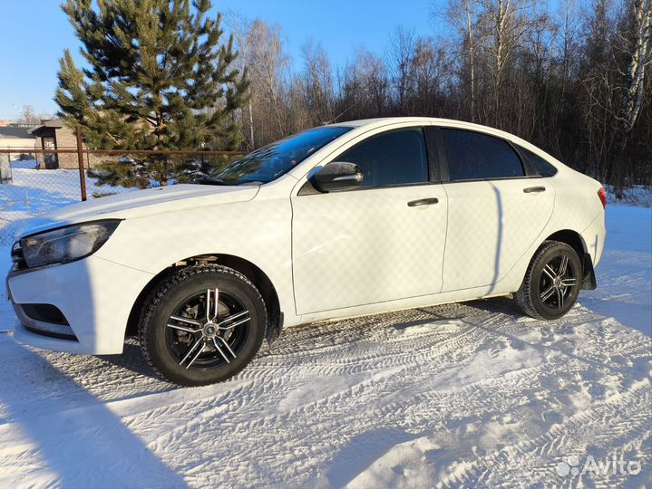 LADA Vesta 1.6 МТ, 2017, 225 000 км