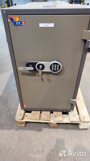 Огнестойкий сейф Valberg FRS-99 T EL (FRS-93)