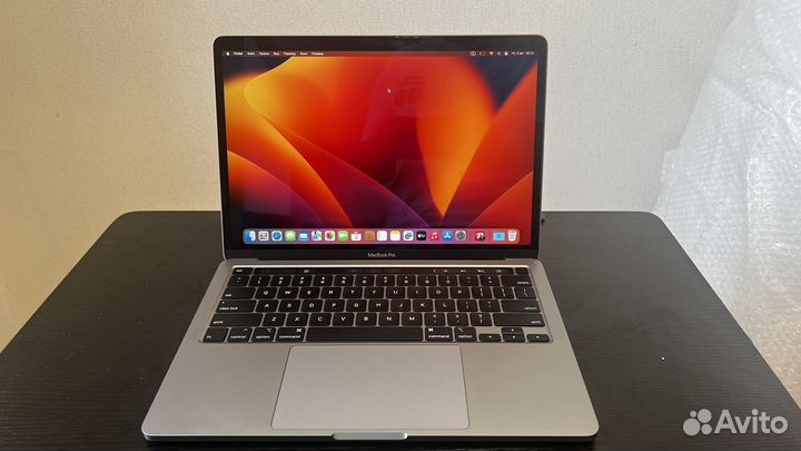 MacBook Pro 13 2020 i7/16/512