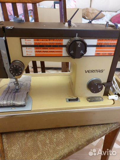 Швейная машинка veritas