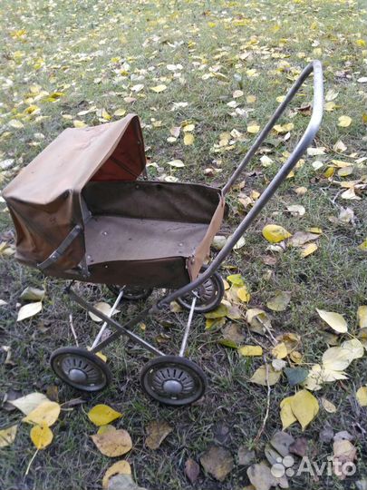 Коляска игрушка