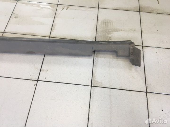 Накладка порога левая Hyundai Santa Fe 4 D4HB 2019