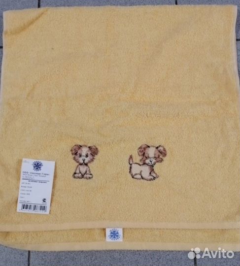 Новые махровые полотенца