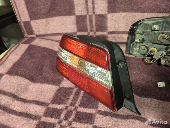 Стоп сигналы Тойота Чайзер 100