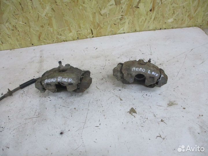 Суппорт передний Фольксваген Поло(2014)