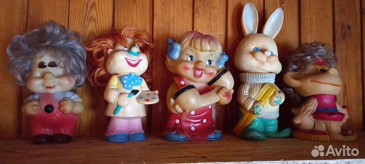 СССР резиновые игрушки и мяч, дорога