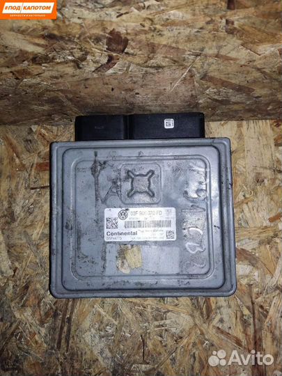 Блок управления двигателем Volkswagen 03F906070FD