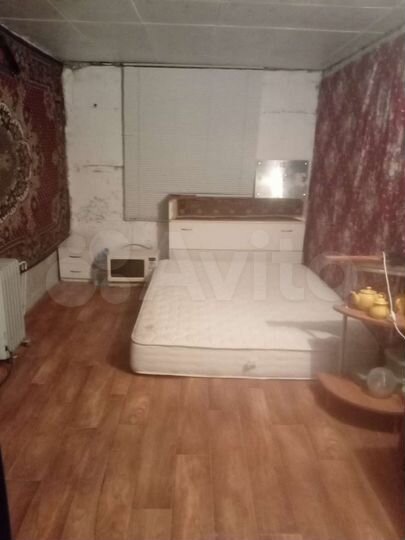 Комната 11 м² в 1-к., 1/3 эт.