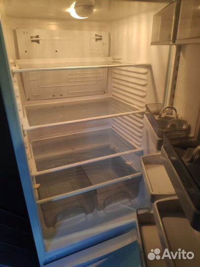 Холодильник атлант бу