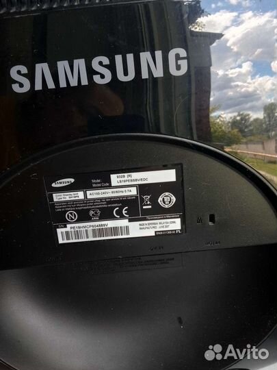 Монитор Samsung 932B