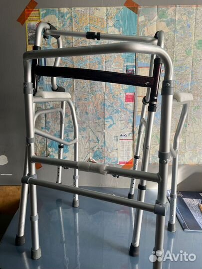 Ходунки для взрослых шагающие