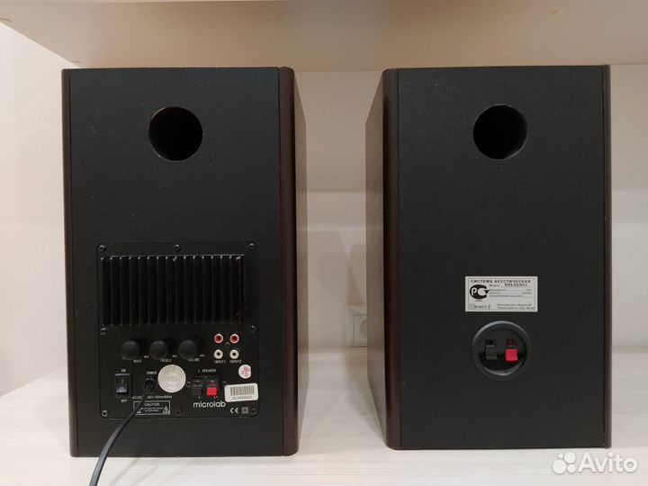 Продам колонки Microlab solo2