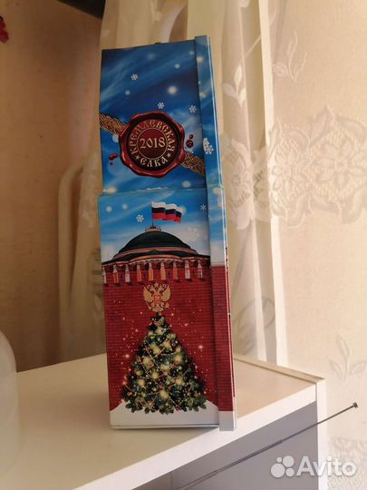 Жестяная коробка, длина 30 см, ширина 9 см