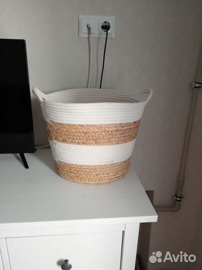 Корзина интерьерная, плетеная