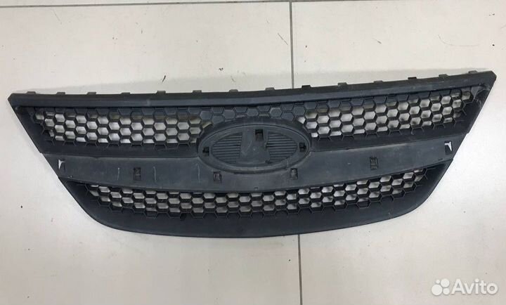 Решетка радиатора LADA Largus