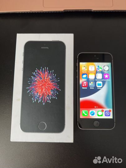 iPhone SE, 32 ГБ