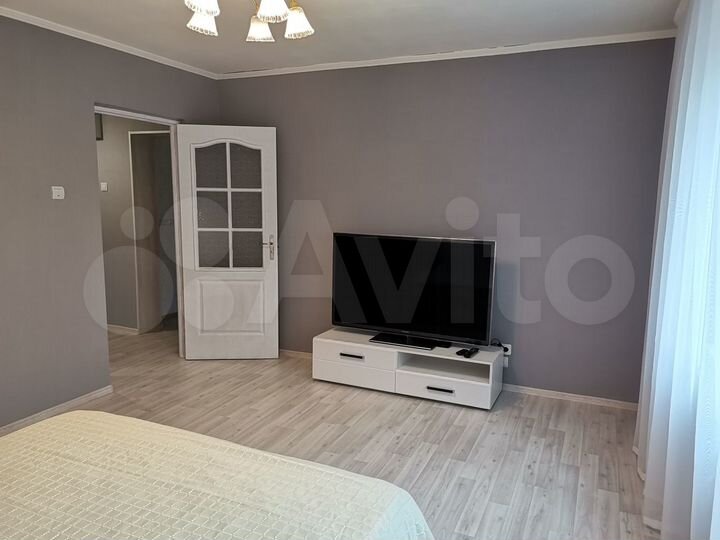 2-к. квартира, 48 м², 2/10 эт.