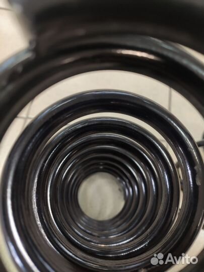 Пружина передняя Mazda 6