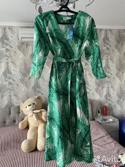 Платье женское