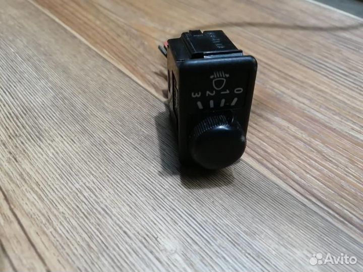 Регулятор корректора фар Nissan Almera Classic B10