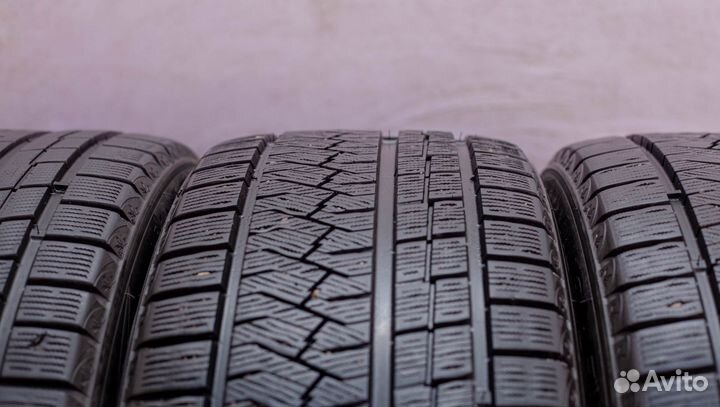 Triangle Snowlink TWT02 245/45 R20 103V