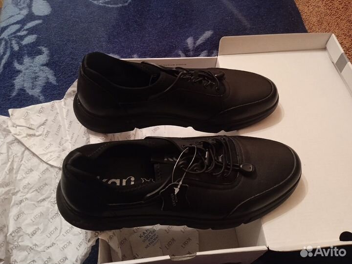 Мужская спортивная обувь