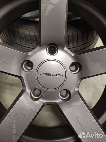 Kinforest KF-550 255/35 R20 и 285/30 R20 99Y