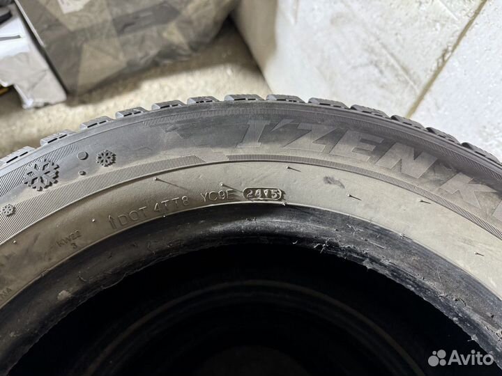 Kumho I'Zen KW22 215/60 R16
