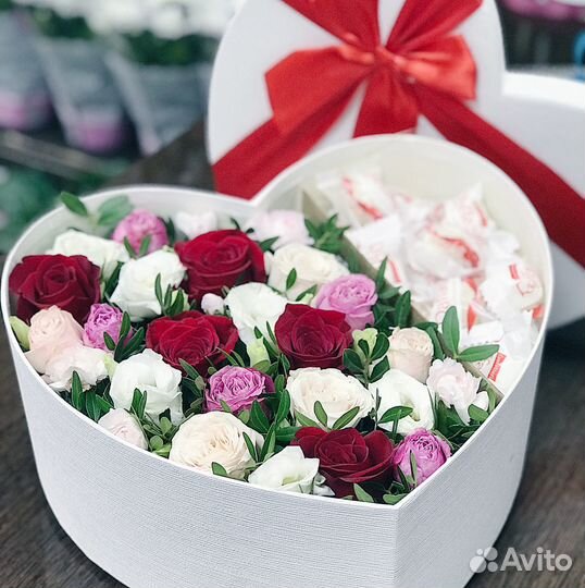 Сердце из цветов 047