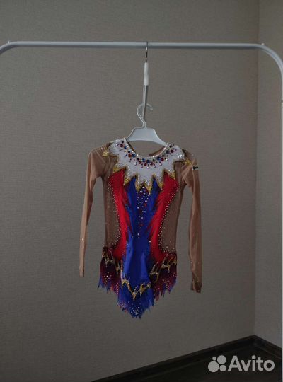 Художественная гимнастика костюм