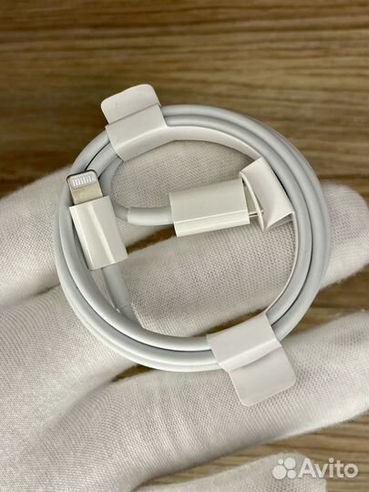 Провода на iPhone новые type-c lightning