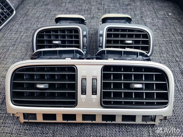 VW Polo 2010-2020). Комплект воздуховодов