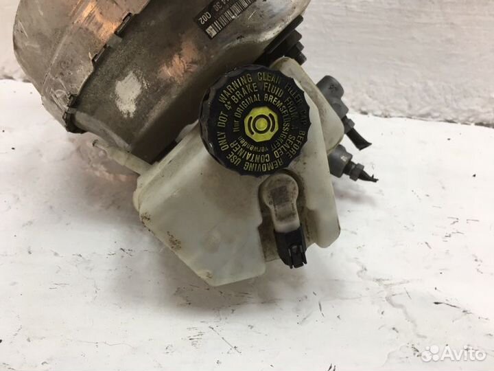 Вакуумный усилитель тормозов Mercedes Cls W218