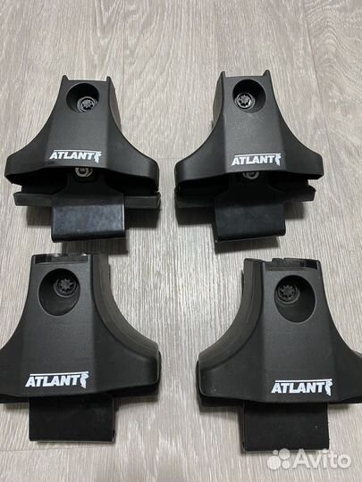 Универсальные опоры багажника 