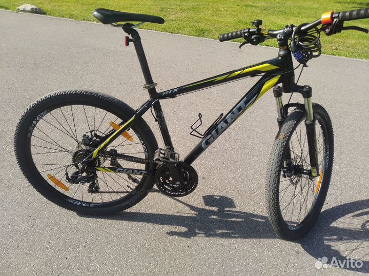 Велосипед 27,5 giant ATX
