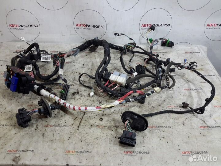 Проводка торпедо Renault Fluence