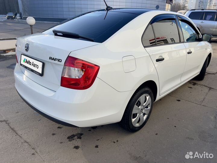 Skoda Rapid 1.6 AT, 2017, 58 000 км