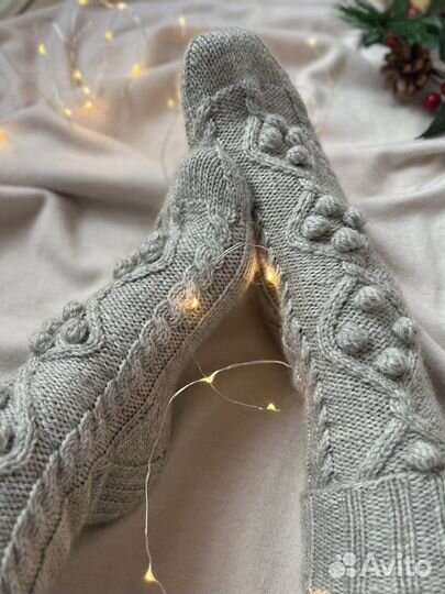 Шерстяные носки ручной вязки