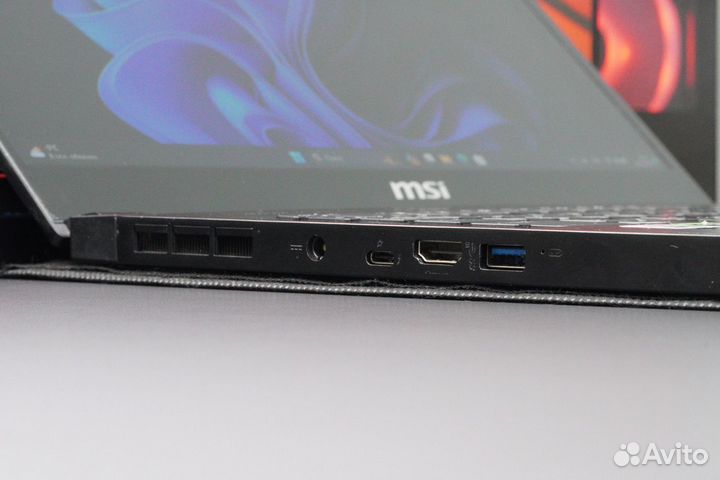 MSI Stealth GS66 RTX 3060/i7-10870H/16GB/512GB