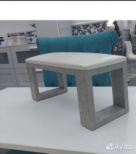 Подставка для маникюра