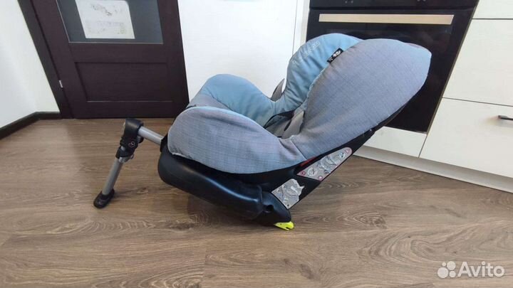 Детское автокресло Maxi Cosi Isofix 9-18кг