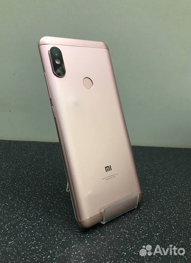 Xiaomi Redmi Note 5, 4/64 ГБ