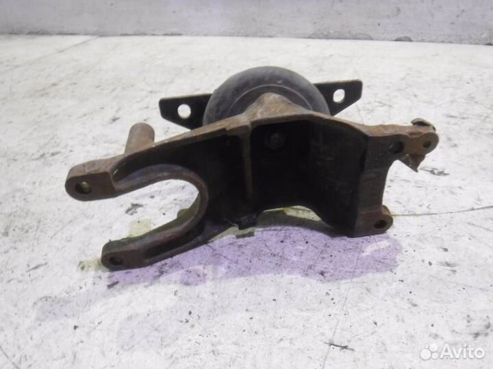 Подушка двигателя Лексус