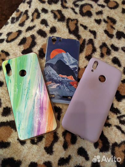 Чехлы на телефоны