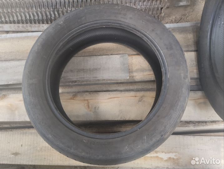 Continental CrossContact UHP 235/50 R19