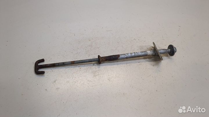 Кронштейн запасного колеса Chrysler PT Cruiser, 2001