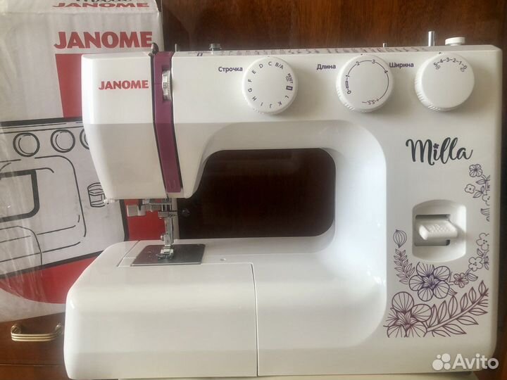 Швейная машина Janome Milla
