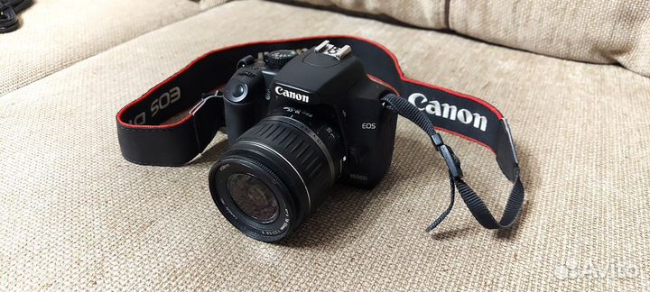 Фотоаппарат Canon EOS 1000D KIT